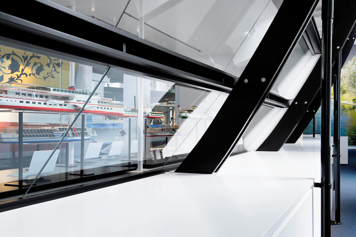  (Gerd Grimm &copy;&nbsp;Marius Schreyer Design)