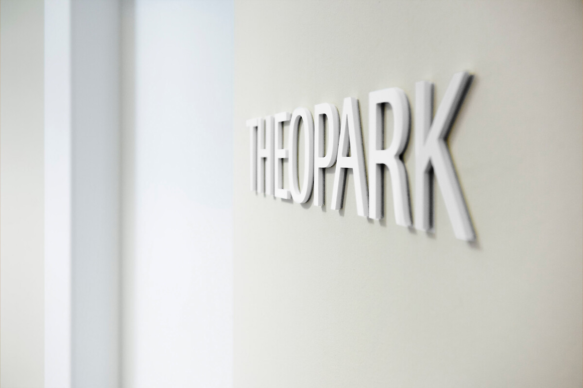  (Gerd Grimm &copy;&nbsp;Marius Schreyer Design)