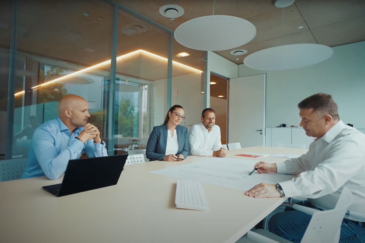  (Jacco Kliesch &copy;&nbsp;Marius Schreyer Design)