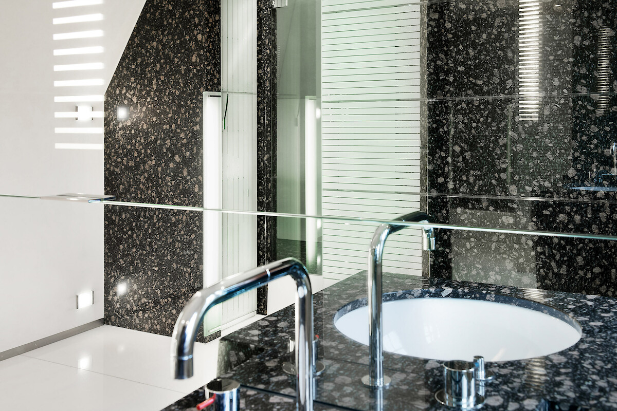  (Gerd Grimm &copy;&nbsp;Marius Schreyer Design)